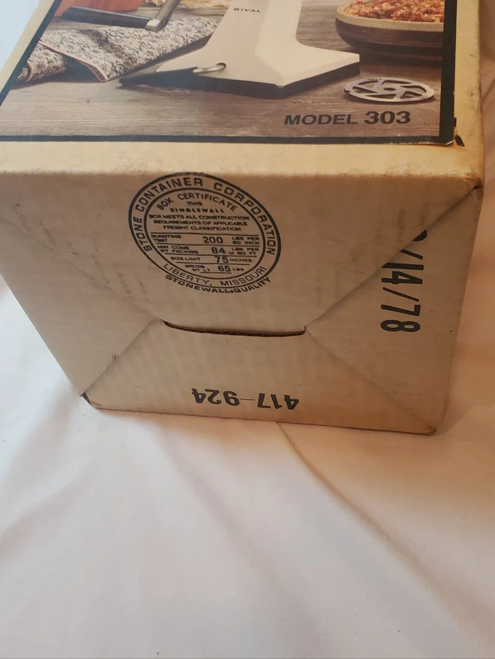Rival Vintage 1978 Grind-O-Mat White Meat Grinder/Food Chopper #303 Made In USA